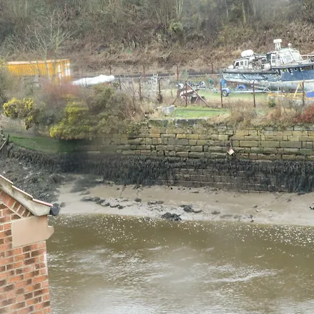 Apartment Estuary Walk *